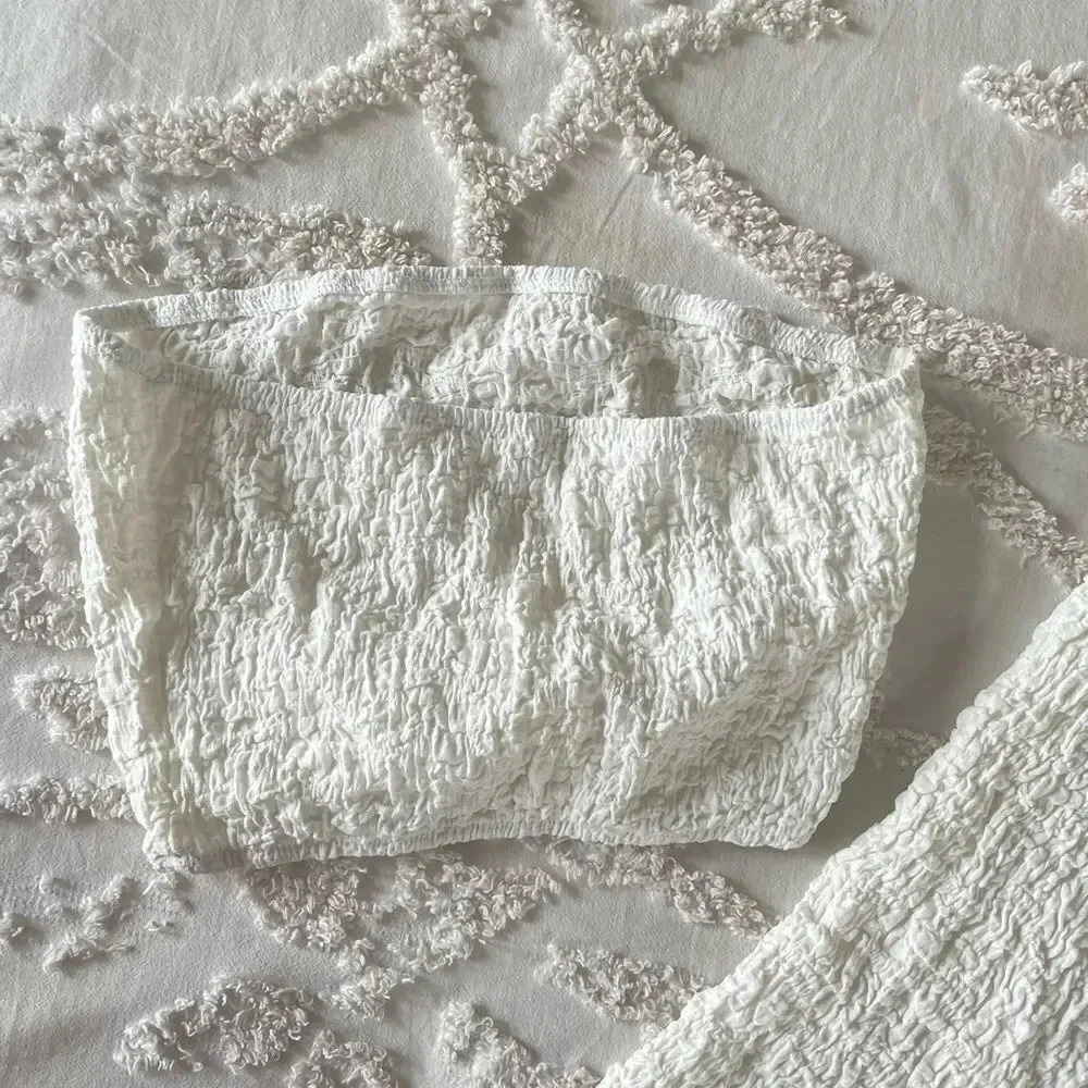 2 Piece Textured Set - Picture 6 of 7
